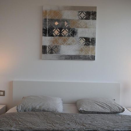 Magnificent Apartment Close To The Beach Sant Adria de Besos Dış mekan fotoğraf