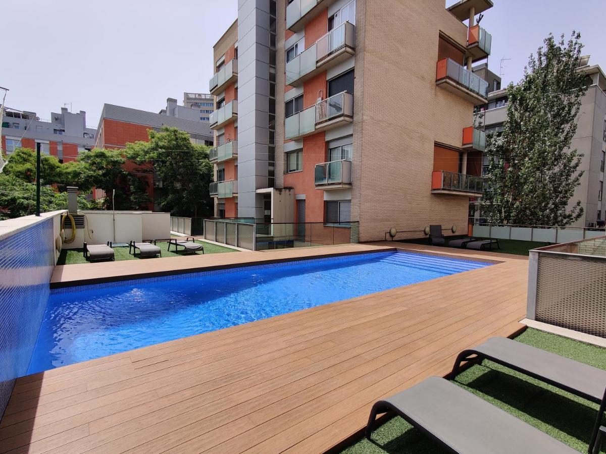 Magnificent Apartment Close To The Beach Sant Adria de Besos Dış mekan fotoğraf
